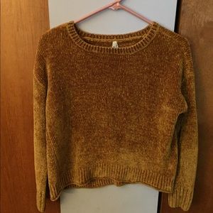 Mudd sweater